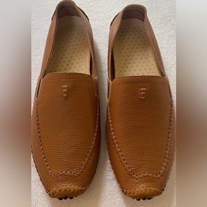 NEW Men’s Brown Loafer Shoes, Size 13